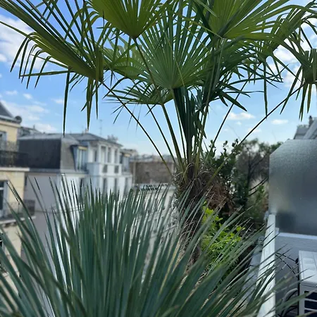 Les Terrasses De L Arc Apartment *